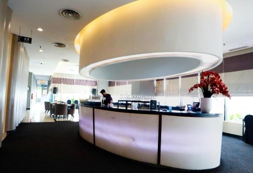 Fotos del hotel Teraskita  Jakarta Managed By Dafam:  2