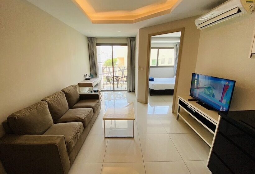 Water Park By Pattaya Sunny Rentals