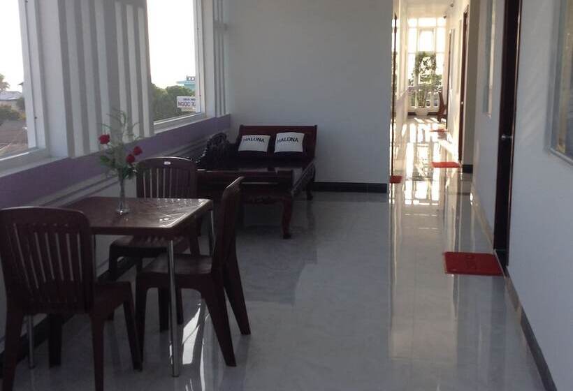 Fotos del hotel Halona:  2