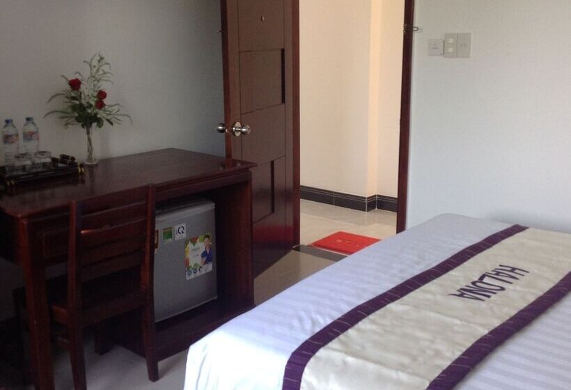 Fotos del hotel Halona:  10