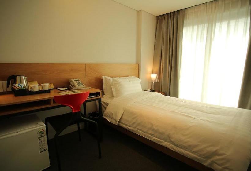 Fotos del hotel I.t.w:  2