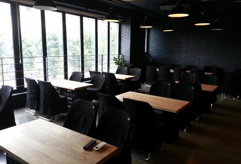 Fotos del hotel I.t.w:  12