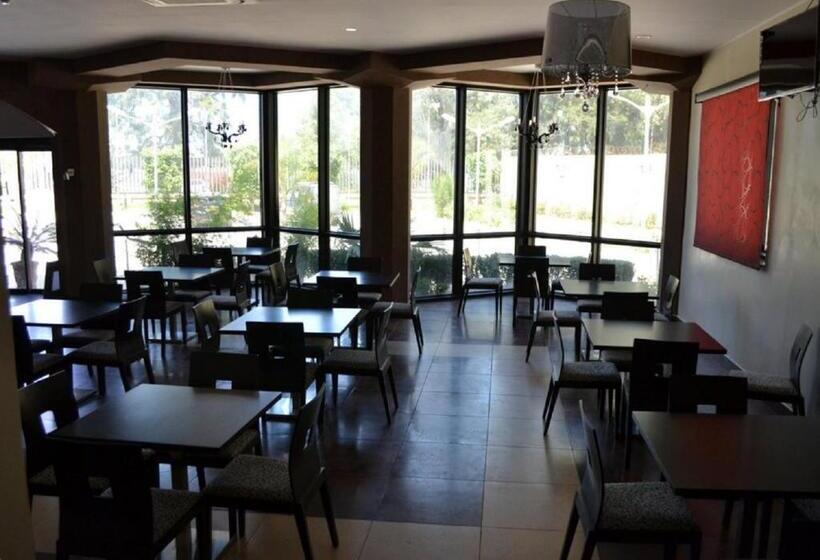 Fotos del hotel Jardy Hôtel & Suites:  5