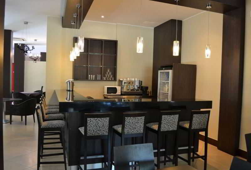 Fotos del hotel Jardy Hôtel & Suites:  20