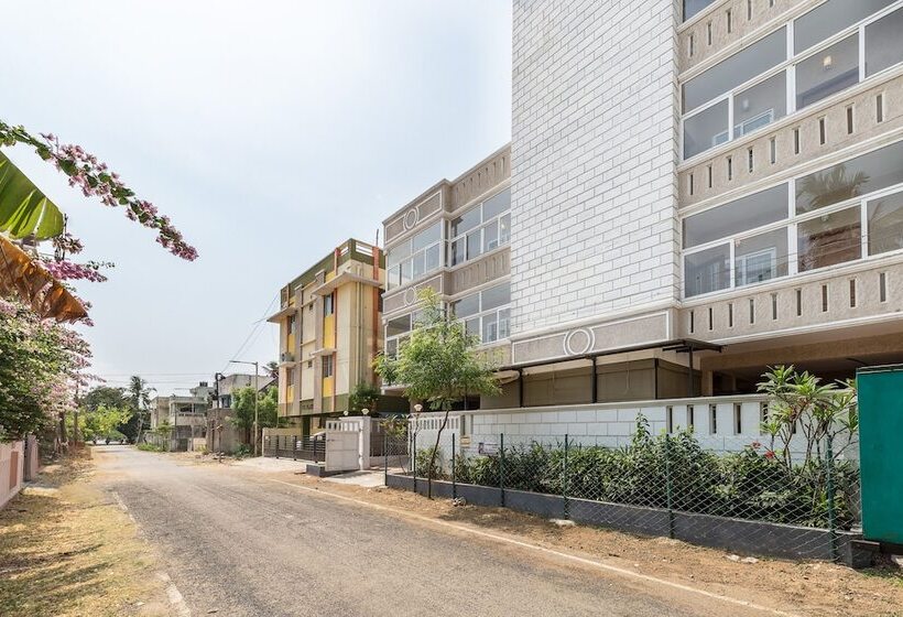 Fotos del hotel Treebo Abeliya:  8