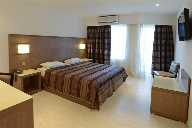 Fotos del hotel Calvi Hôtel:  21