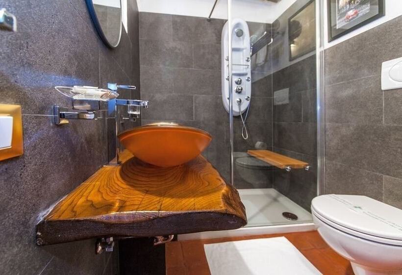 Fotos del hotel Rifugio Degli Artisti:  3