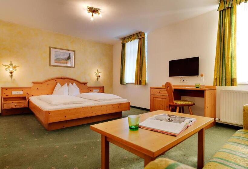 Fotos del hotel Posthotel Strengen:  20