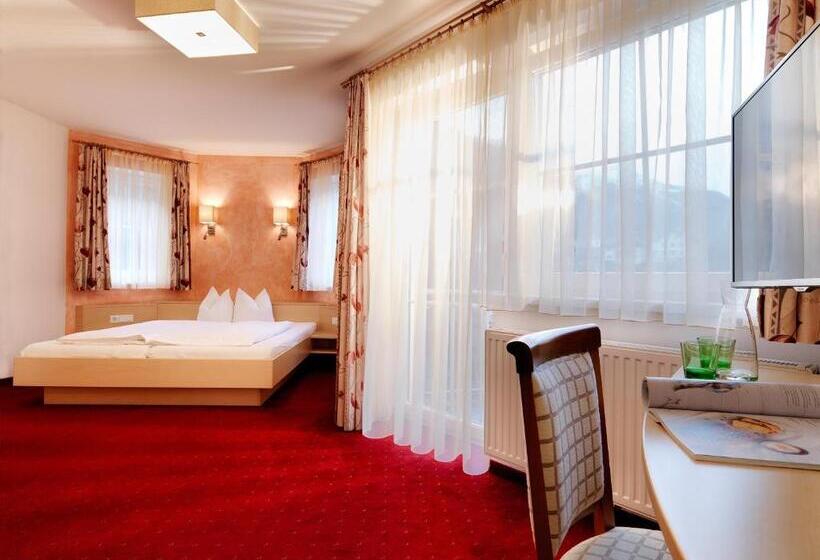 Fotos del hotel Posthotel Strengen:  22