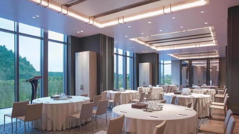 Fotos del hotel New World Guiyang:  23