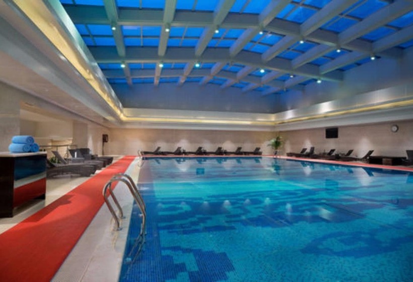 Fotos del hotel Embassador International:  2