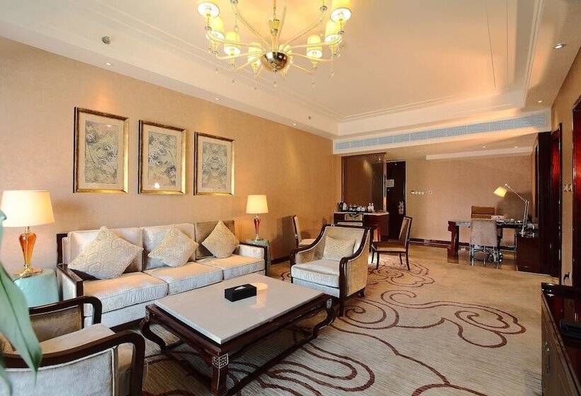 Fotos del hotel Embassador International:  24