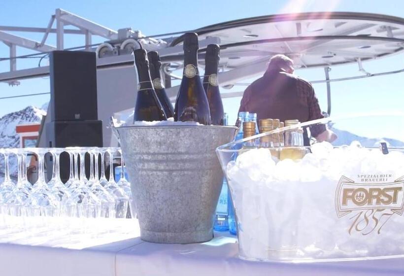 Fotos del hotel Glacier Hotel Grawand:  5