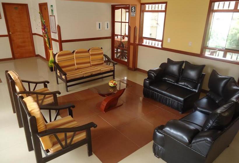 Fotos del hotel Tornado:  2