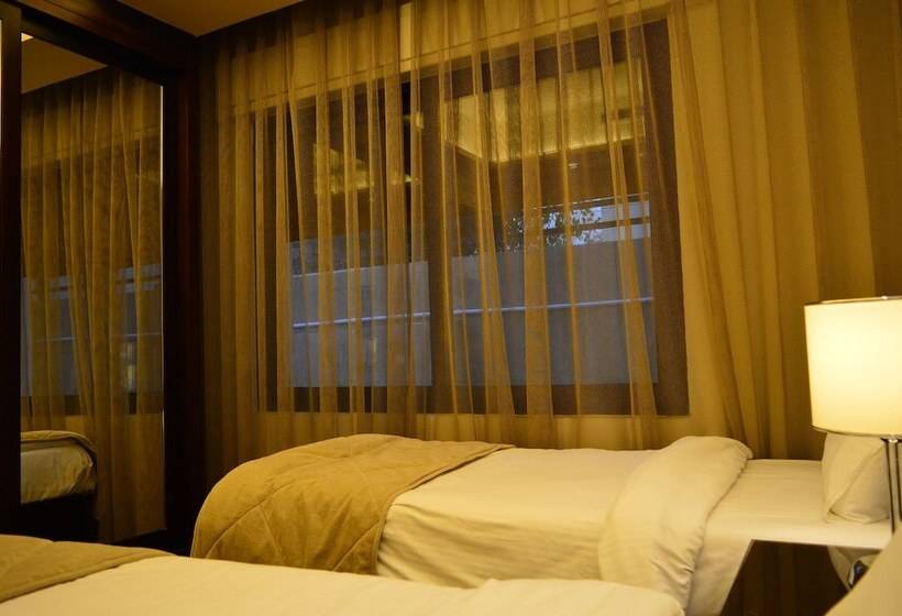 Fotos del hotel Nadine Boutique Suites:  18