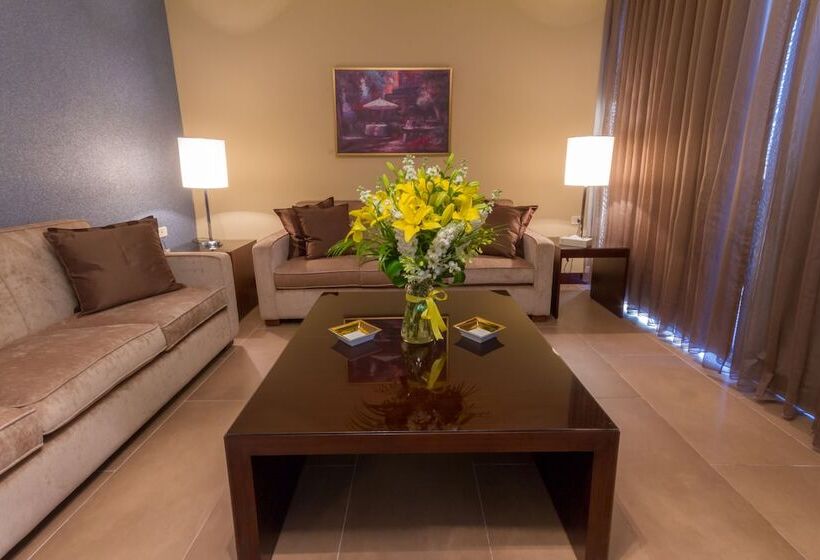 Fotos del hotel Nadine Boutique Suites:  20