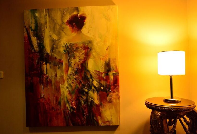 Fotos del hotel Nadine Boutique Suites:  22