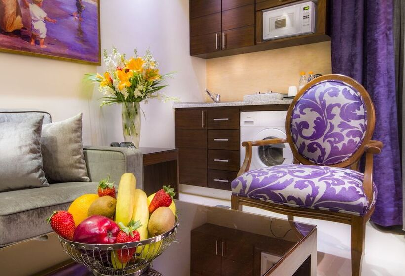 Fotos del hotel Nadine Boutique Suites:  8