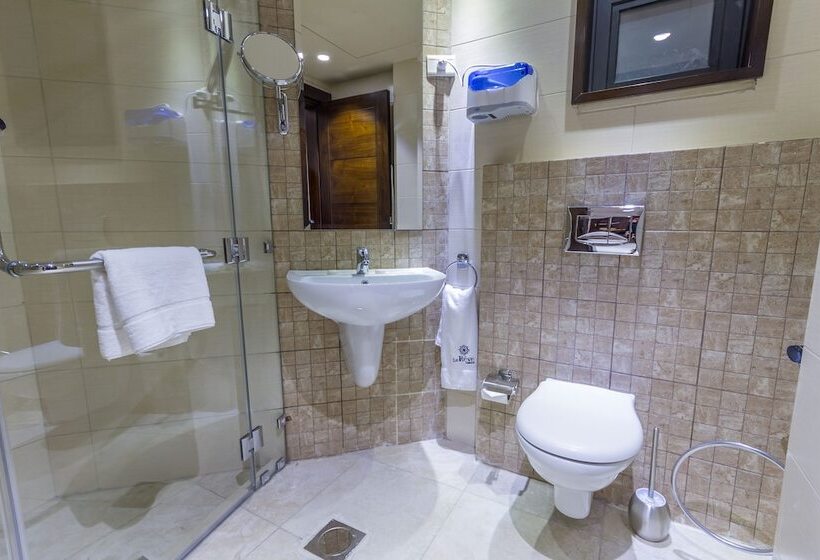 Fotos del hotel Nadine Boutique Suites:  7