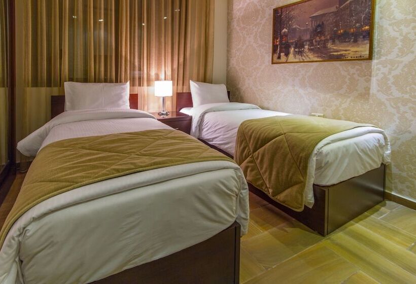 Fotos del hotel Nadine Boutique Suites:  10