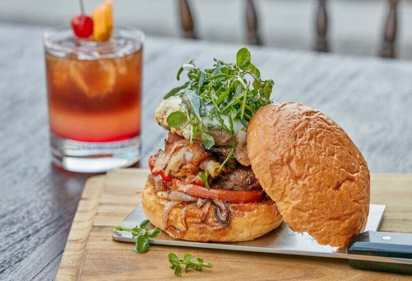 Fotos del hotel The Waverly  & Residences:  6