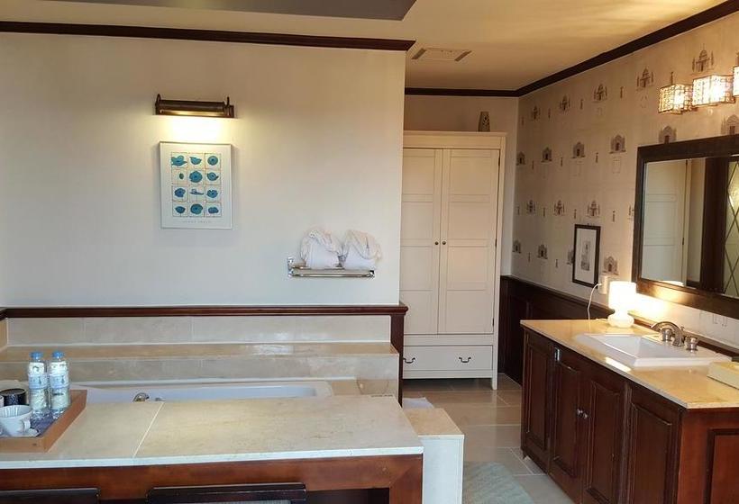 Fotos del hotel November:  4