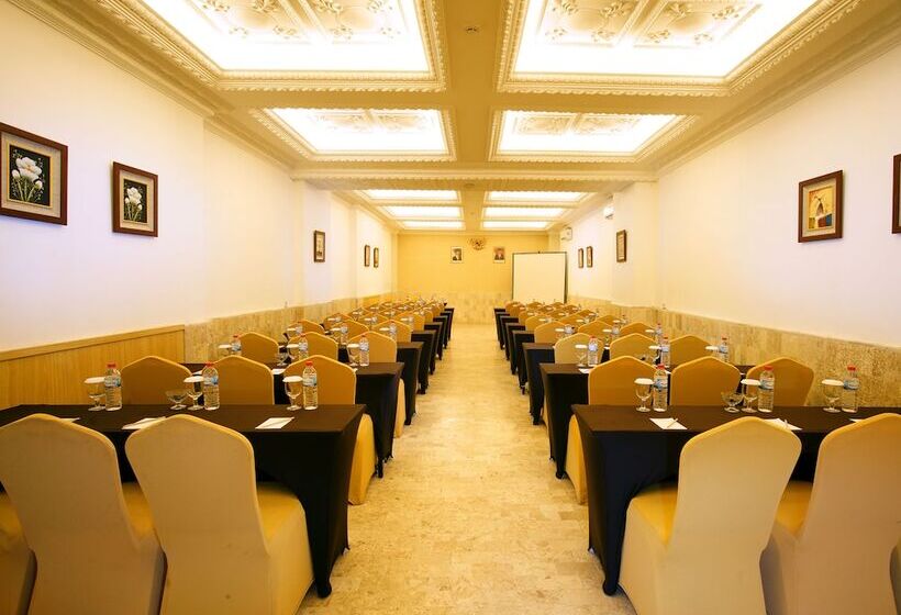 Fotos del hotel D Salvatore Boutique  Yogyakarta:  6