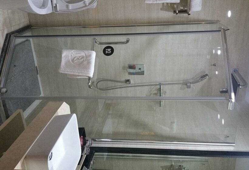 Fotos del hotel Bo Yi:  24