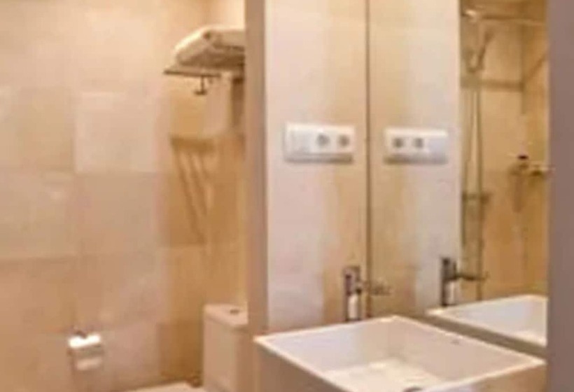 Fotos del hotel May Ramblas:  4