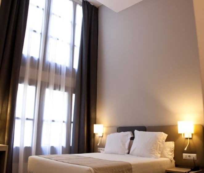 Fotos del hotel May Ramblas:  14