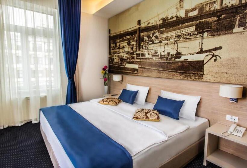 Fotos del hotel Five Points Square  City Center:  22