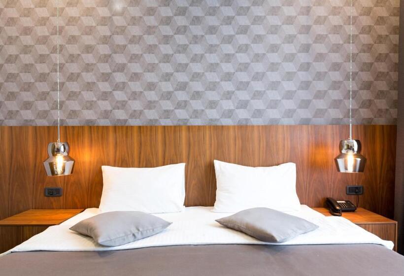 Fotos del hotel Five Points Square  City Center:  24