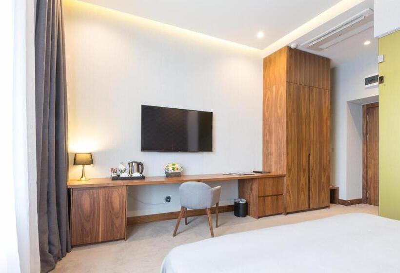 Fotos del hotel Five Points Square  City Center:  11