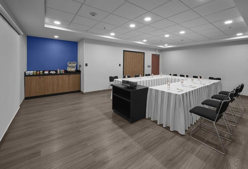 Fotos del hotel City Express Junior Aguascalientes Centro:  19