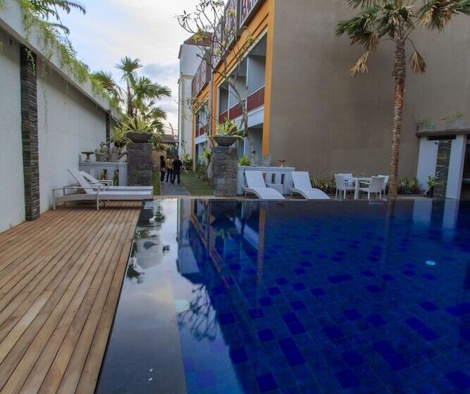 Fotos del hotel Transera Kamini Legian:  9