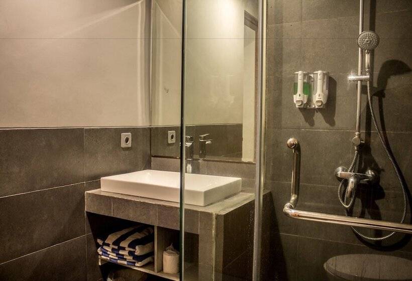 Fotos del hotel Transera Kamini Legian:  6