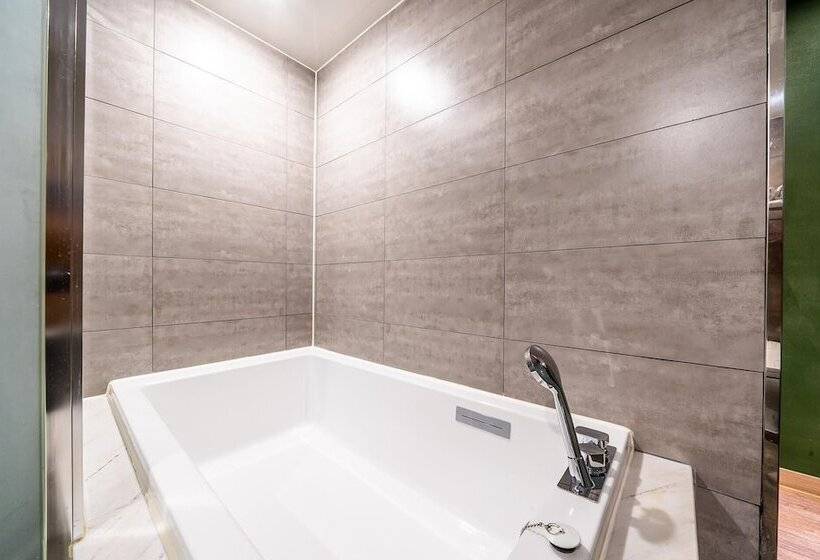 Fotos del hotel Hotel Lowa:  15