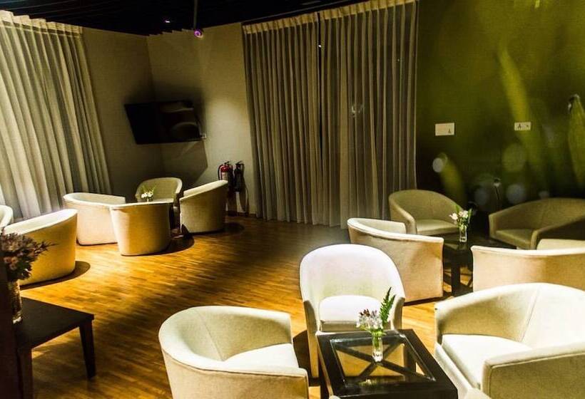 Horton Towers And Cottages