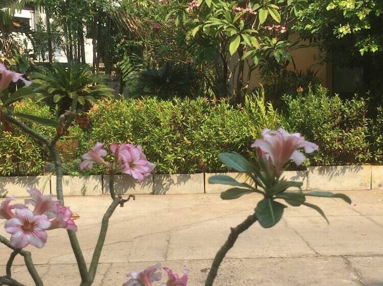 Fotos del hotel Srisomthai:  12