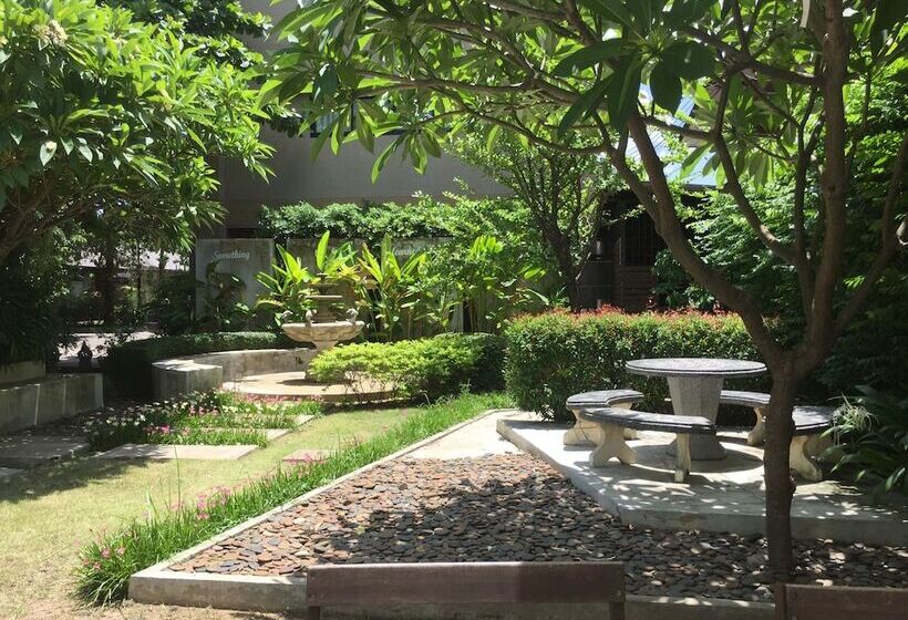 Fotos del hotel Srisomthai:  10