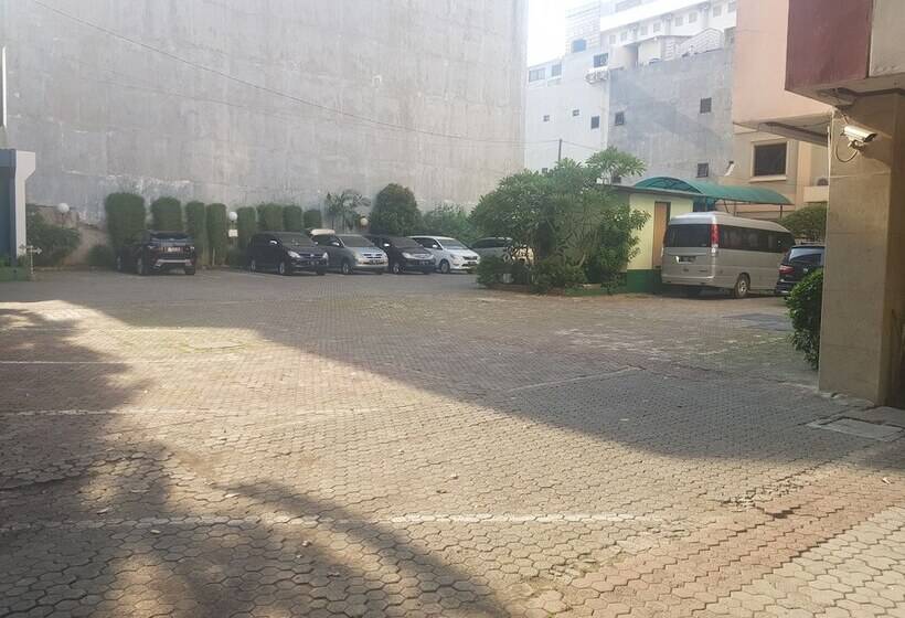 Fotos del hotel Surya Baru:  10