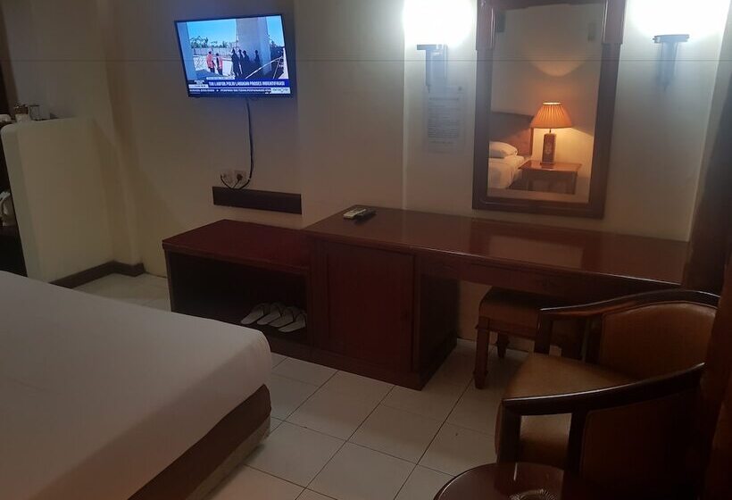 Fotos del hotel Surya Baru:  12