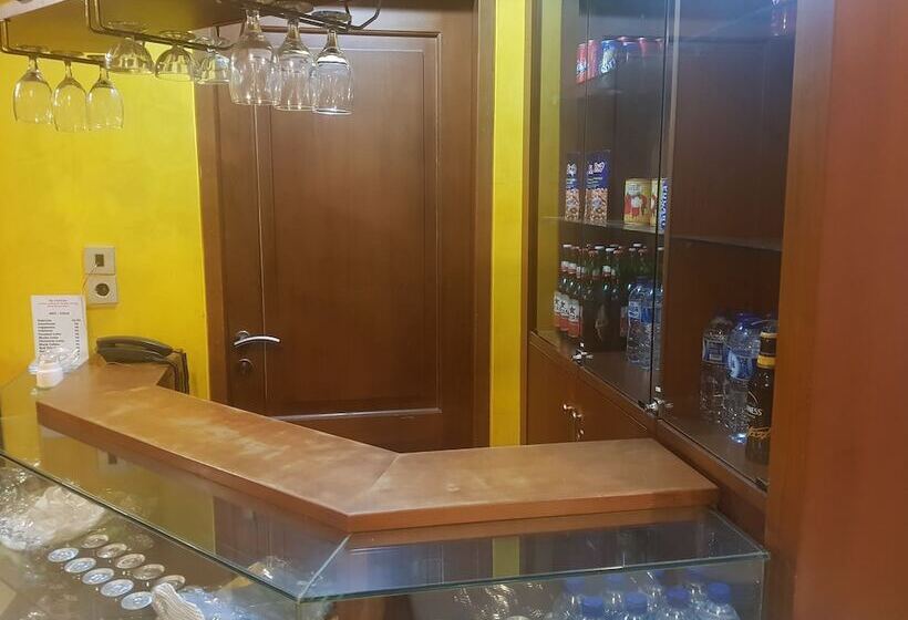 Fotos del hotel Surya Baru:  15