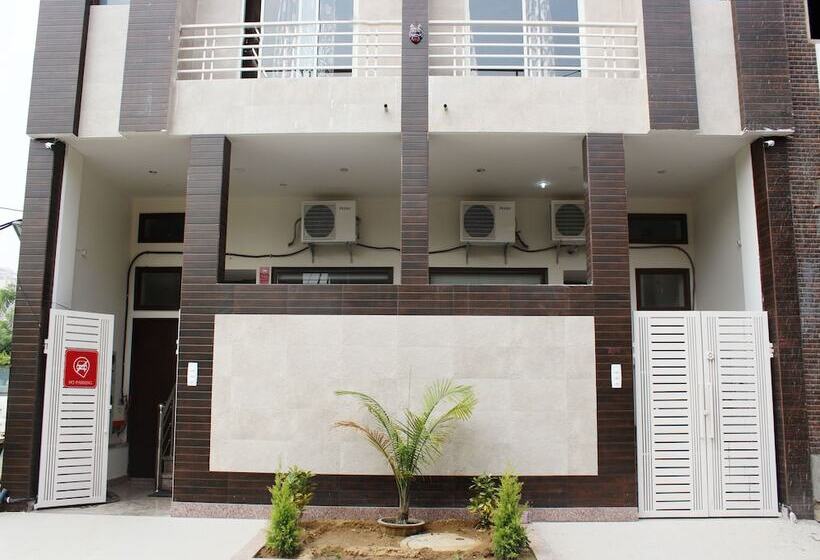 Fotos del hotel Oyo Rooms Sector 49:  6