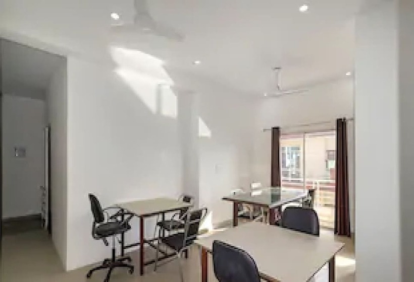 Fotos del hotel Oyo Rooms Sector 49:  4