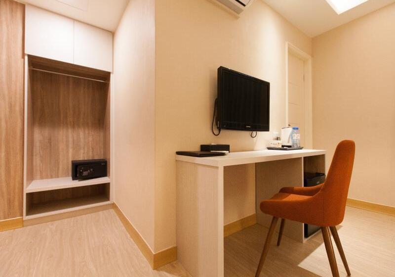 Fotos del hotel F Hotel  Hualien Zhongxiao:  7