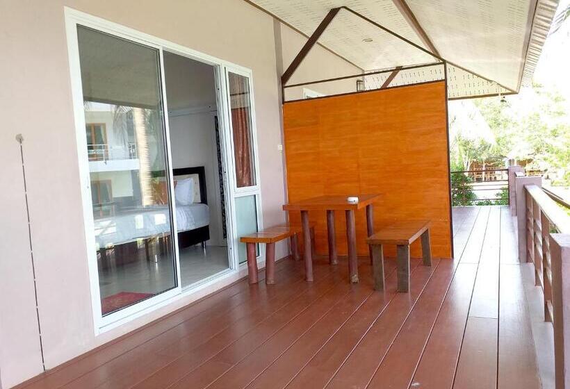 Fotos del hotel The Ford Sunset Beach Resort:  8