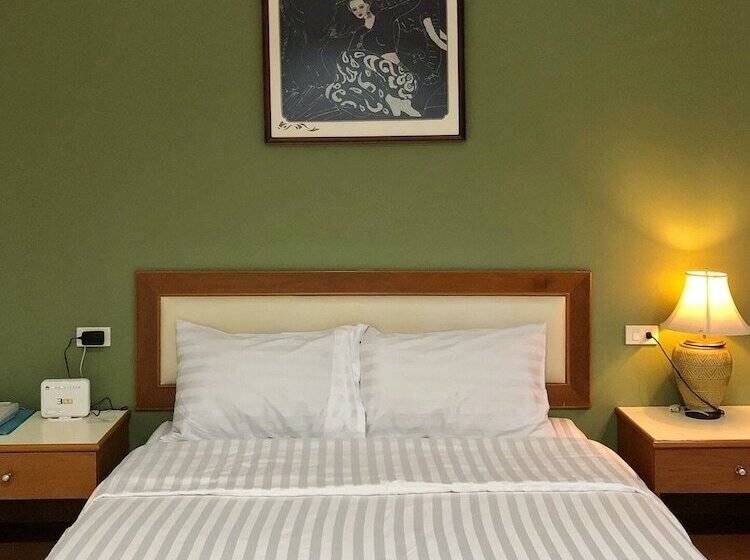 Fotos del hotel Tonwa Resort:  2