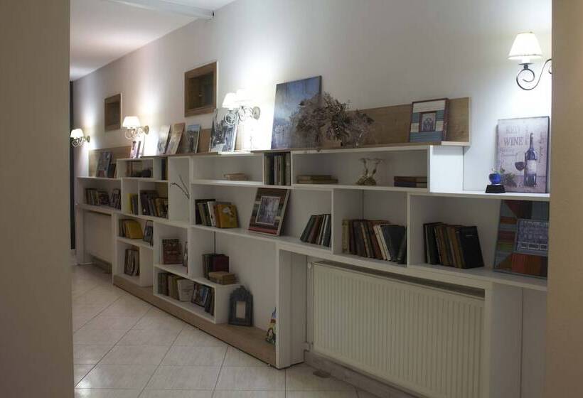 Fotos del hotel Alliance:  23