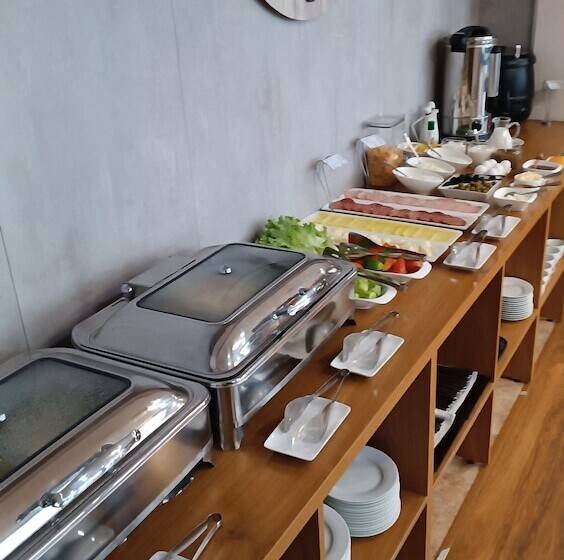 Fotos del hotel Alliance:  7